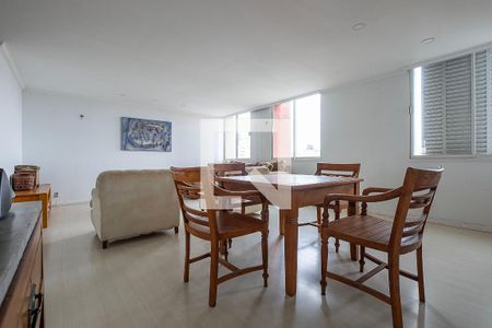 Sala de apartamento à venda com 2 quartos, 117m² em Cerqueira César, São Paulo