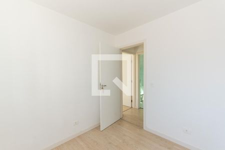 Quarto 1 de apartamento para alugar com 2 quartos, 55m² em Bacacheri, Curitiba