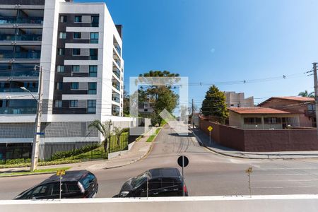 Vista do Quarto 1 de apartamento para alugar com 2 quartos, 55m² em Bacacheri, Curitiba