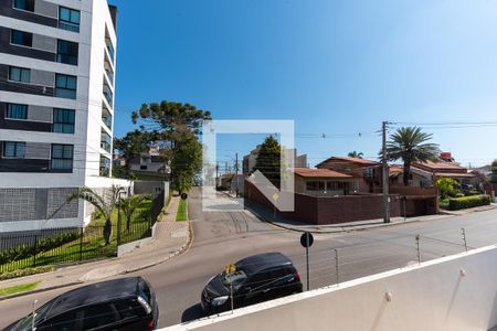 Vista da Sala de apartamento para alugar com 2 quartos, 55m² em Bacacheri, Curitiba