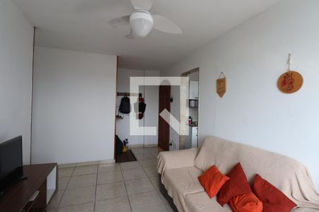 Sala de apartamento para alugar com 2 quartos, 60m² em Mutondo, São Gonçalo