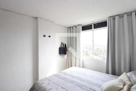 Quarto 2 de apartamento para alugar com 2 quartos, 60m² em Mutondo, São Gonçalo