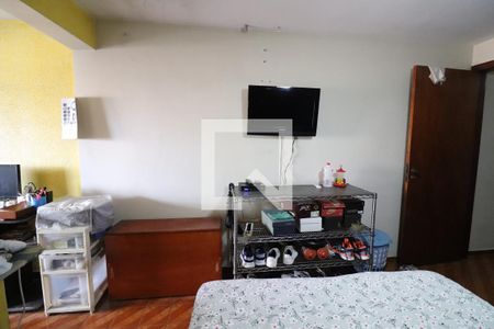 Suíte de casa de condomínio para alugar com 2 quartos, 100m² em Vila Marina, São Paulo