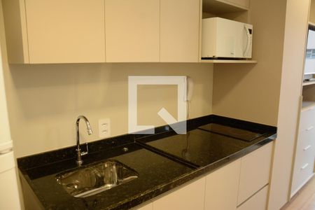 Cozinha de kitnet/studio para alugar com 0 quarto, 24m² em Perdizes, São Paulo