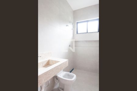 banheiro suite 1 de casa de condomínio à venda com 4 quartos, 249m² em Francisco Pereira, Lagoa Santa