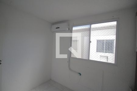 Quarto 2 de apartamento à venda com 2 quartos, 42m² em Mato Grande, Canoas