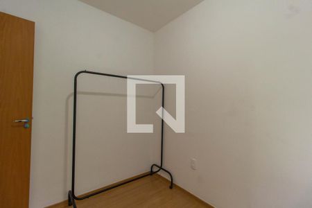 Quarto 2 de apartamento para alugar com 2 quartos, 44m² em Jansen, Gravataí