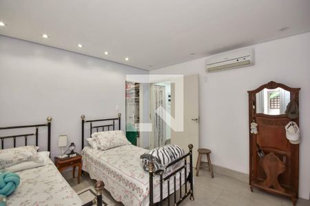 Quarto 2 da Casa 1 de casa para alugar com 8 quartos, 381m² em Jardim Leonor, São Paulo