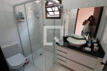 Banheiro de casa à venda com 6 quartos, 315m² em Vila Divina Pastora, São Paulo