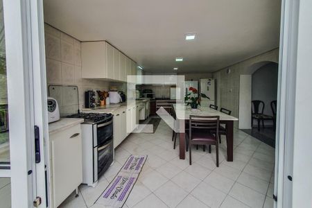 Cozinha de casa à venda com 3 quartos, 2600m² em Vila São José, São Paulo