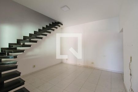 Sala de casa à venda com 2 quartos, 249m² em Jardim Sapopemba, São Paulo