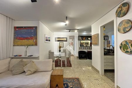 Sala de apartamento à venda com 2 quartos, 125m² em Belvedere, Belo Horizonte