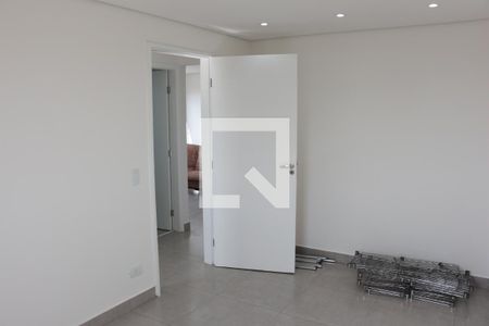 Quarto 1 de apartamento para alugar com 2 quartos, 70m² em Jardim Bonfiglioli, São Paulo