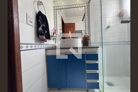 Banheiro de apartamento à venda com 3 quartos, 92m² em Nova Floresta, Belo Horizonte