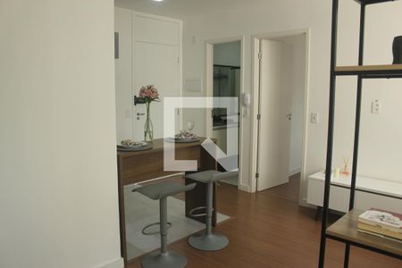 Sala/Cozinha de apartamento à venda com 1 quarto, 33m² em Jurubatuba, São Paulo