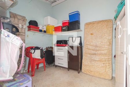 Casa à venda com 150m², 4 quartos e 1 vaga Casa à venda com 150m², 4 quartos e 1 vagaDepósito