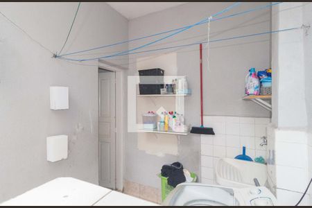 Casa à venda com 150m², 4 quartos e 1 vaga Casa à venda com 150m², 4 quartos e 1 vagaÁrea de Serviço