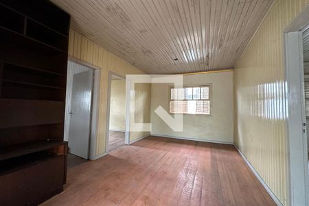 Sala de casa à venda com 2 quartos, 240m² em Cristo Rei, São Leopoldo