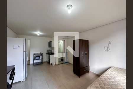 Sala/Quarto de kitnet/studio para alugar com 0 quarto, 22m² em Jardim Aeroporto, São Paulo