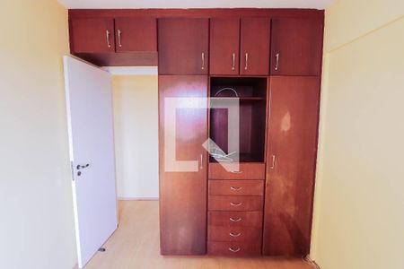 Quarto 2 - Armários de apartamento à venda com 2 quartos, 60m² em Jardim Cláudia, São Paulo