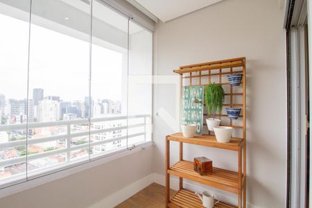 Varanda de apartamento para alugar com 2 quartos, 68m² em Pinheiros, São Paulo