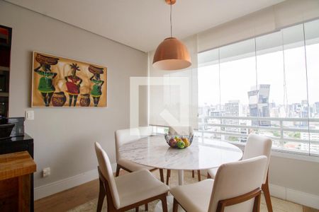 Sala de Jantar de apartamento para alugar com 2 quartos, 68m² em Pinheiros, São Paulo
