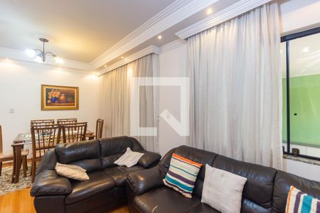 Sala de casa à venda com 5 quartos, 247m² em Vila Yolanda, Osasco