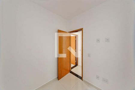 Quarto 1 de apartamento para alugar com 2 quartos, 39m² em Vila Industrial, São Paulo