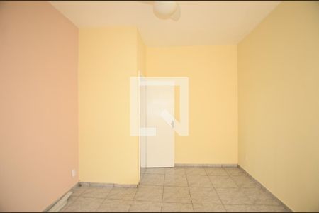 Quarto 1 de apartamento para alugar com 2 quartos, 68m² em Braz de Pina, Rio de Janeiro