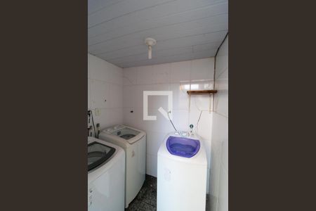 Studio para alugar com 25m², 1 quarto e sem vaga Studio para alugar com 25m², 1 quarto e sem vagaÁrea Comum - Lavanderia