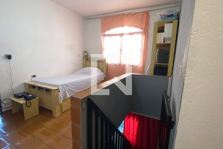 Sala de TV de casa à venda com 3 quartos, 250m² em Jardim Esperança, Barueri