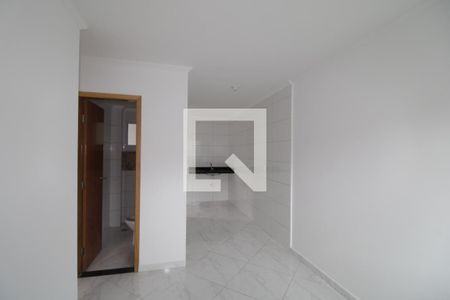 Sala/Cozinha e Área de Serviço de apartamento à venda com 2 quartos, 40m² em Jardim Maringa, São Paulo