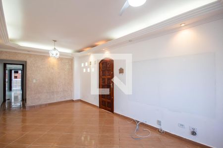 Sala de casa para alugar com 3 quartos, 200m² em Cipava, Osasco