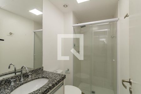 Banheiro de kitnet/studio para alugar com 1 quarto, 27m² em Campos Elíseos, São Paulo