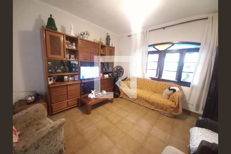 Sala de casa para alugar com 3 quartos, 350m² em Vila Valença, São Vicente