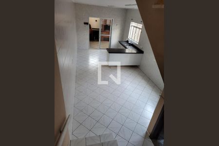 Casa à venda com 3 quartos, 160m² em Parque João Ramalho, Santo André