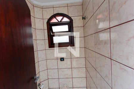 Lavabo de casa para alugar com 2 quartos, 80m² em Taboão, Diadema