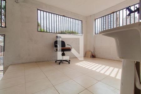 Vista da Sala de casa à venda com 1 quarto, 46m² em Vila Sonia, São Paulo