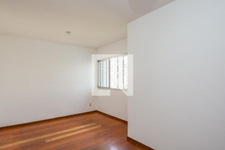 Sala de apartamento à venda com 3 quartos, 80m² em Estoril, Belo Horizonte