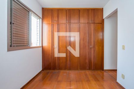 Suíte de apartamento à venda com 3 quartos, 80m² em Estoril, Belo Horizonte
