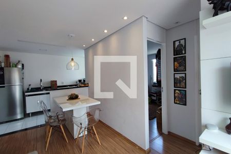 Sala de Estar e Jantar de apartamento para alugar com 2 quartos, 45m² em Vila Marieta, Campinas