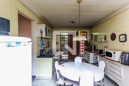 Cozinha de casa para alugar com 3 quartos, 197m² em Jardim Dom Bosco, São Paulo