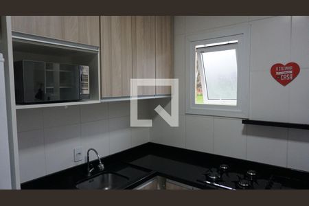 Cozinha e Área de Serviço de apartamento para alugar com 2 quartos, 51m² em Industrial, Novo Hamburgo