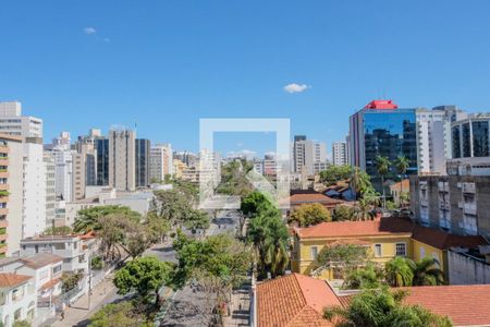Vista da Suíte de apartamento à venda com 4 quartos, 140m² em Lourdes, Belo Horizonte
