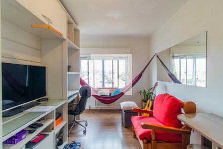 Sala de apartamento à venda com 2 quartos, 61m² em Medianeira, Porto Alegre