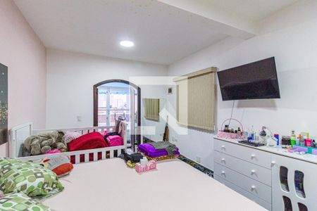 Suíte de casa para alugar com 3 quartos, 196m² em Vila Yolanda, Osasco