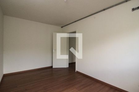 Quarto 1 de apartamento à venda com 2 quartos, 60m² em Teresópolis, Porto Alegre