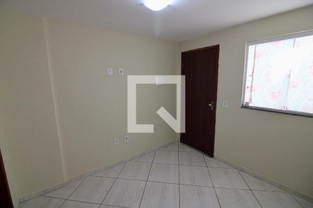 Sala de kitnet/studio para alugar com 1 quarto, 35m² em Vargem Pequena, Rio de Janeiro