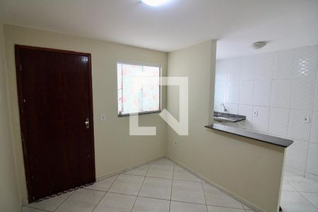 Sala de kitnet/studio para alugar com 1 quarto, 35m² em Vargem Pequena, Rio de Janeiro