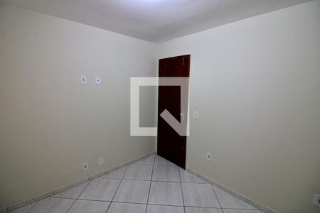 Quarto de kitnet/studio para alugar com 1 quarto, 35m² em Vargem Pequena, Rio de Janeiro